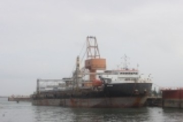 DQS tiếp nhận tàu Epic 09 vào dock sửa chữa