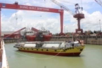 DQS tổ chức lễ hạ thủy tàu chở hàng LPG 1.200.m3