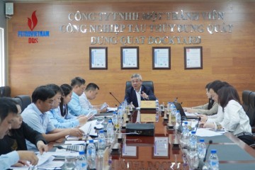 Phó Tổng giám đốc Petrovietnam Đỗ Chí Thanh làm việc với DQS về công tác lao động tiền lương năm 2024